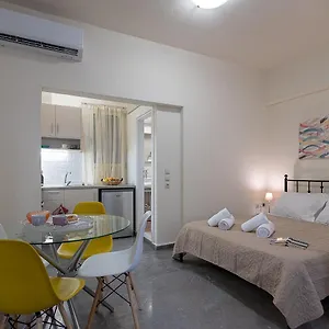 Luxury Apts Center Ираклион