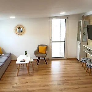 Appartamento Renovated Loft Near The Center, Candia