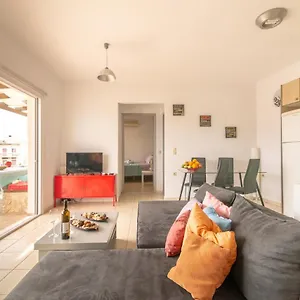  Apartment Penthouse In Downtown With Seaview